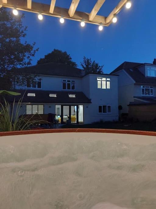 Beach House, With Bbq Lodge And Hot Tub! Bornemouth Extérieur photo