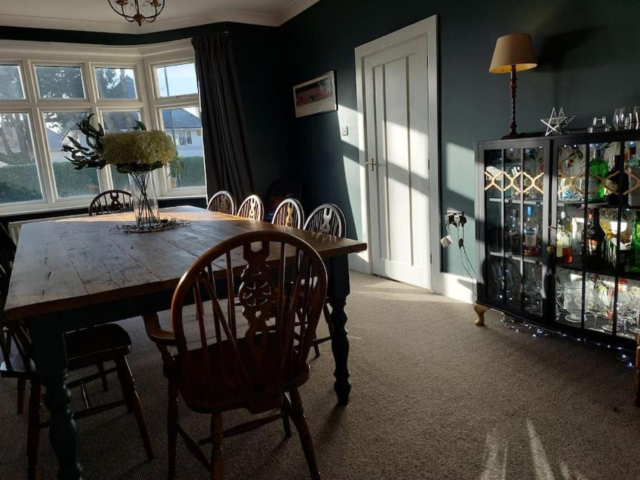 Beach House, With Bbq Lodge And Hot Tub! Bornemouth Extérieur photo