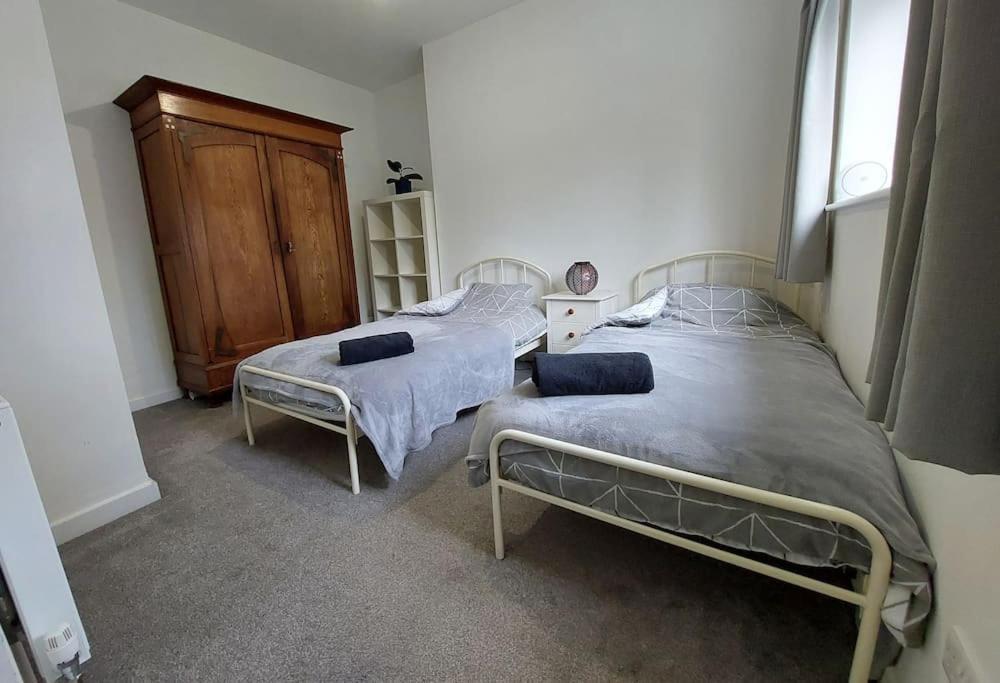 Beach House, With Bbq Lodge And Hot Tub! Bornemouth Extérieur photo